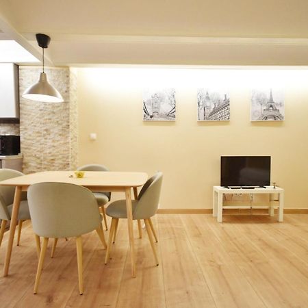 Centrico Apartamento Al Lado De Torres De Quart バレンシア エクステリア 写真
